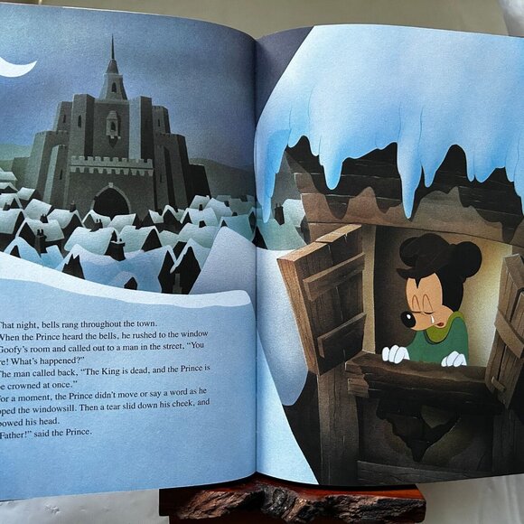 The Prince and the Pauper Mickey Twin Walt Disney Vintage 1990 Hardcover Book - Picture 7 of 8